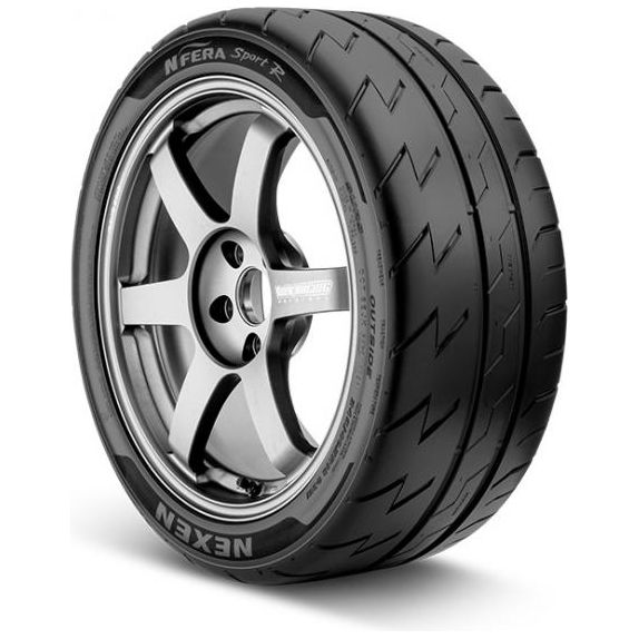 225/40R17 98W Nexen NFERA Sport 2 Tyre